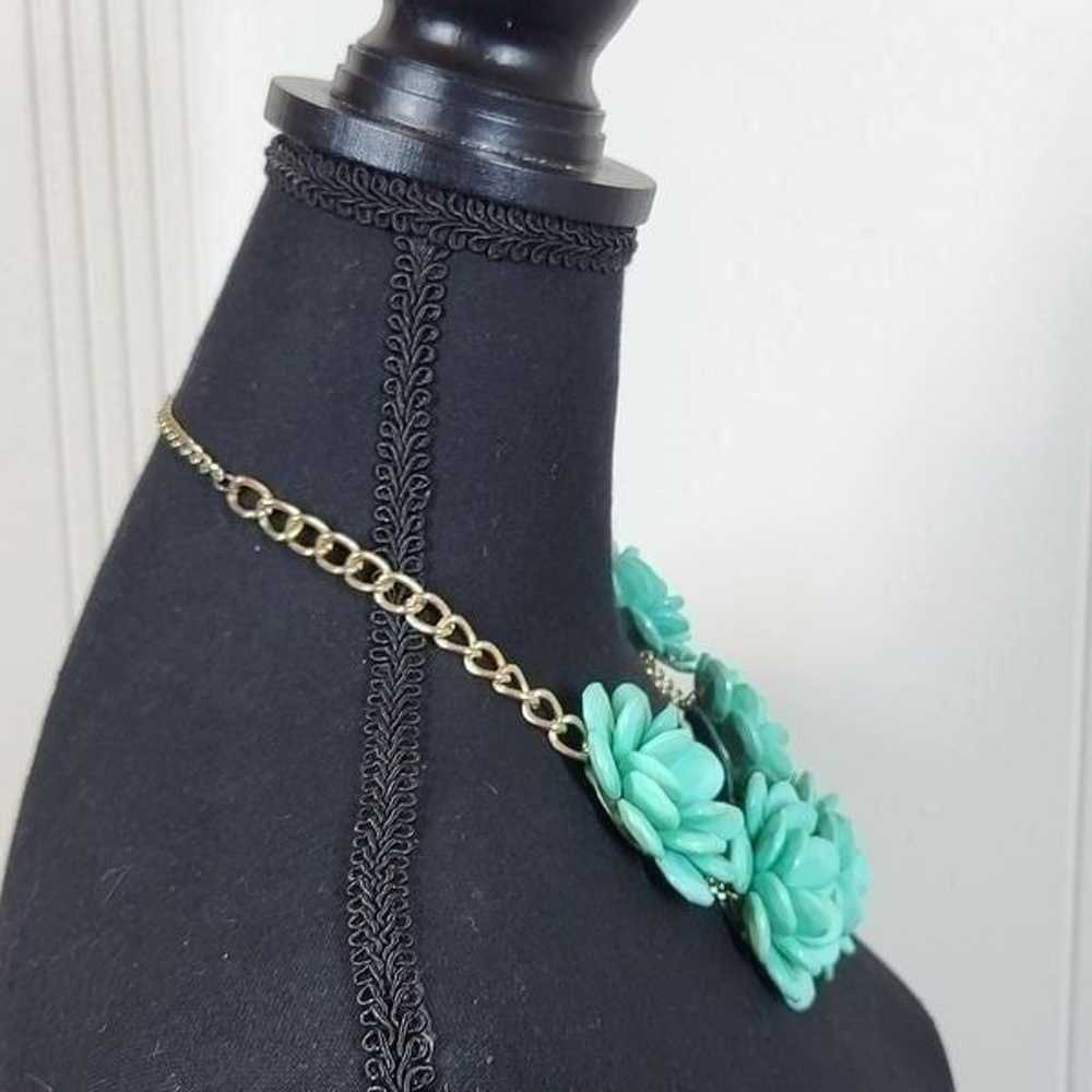 Vintage Green Flower Necklace With Rhinestones - image 2