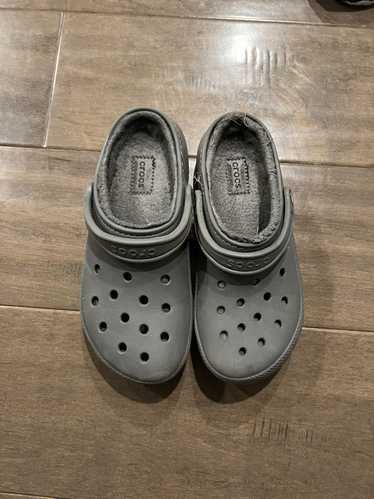 Fuzzy crocs sara russell2 Gem
