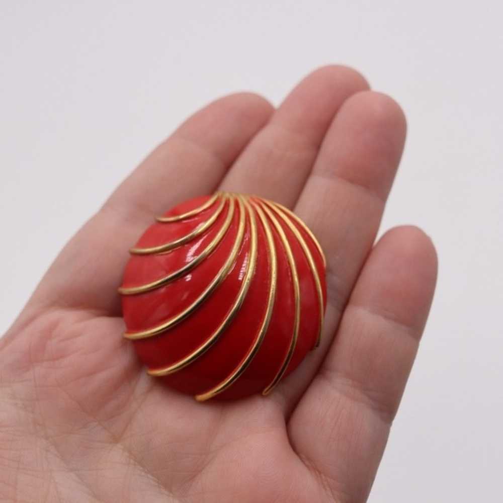 Vintage Earring And Brooch Set Red Gold Shells MC… - image 5