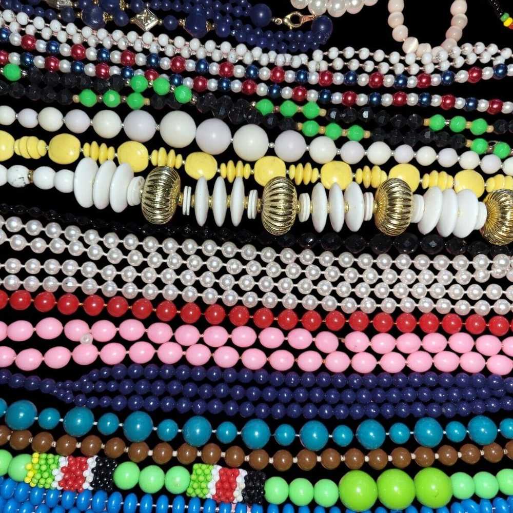 Lot Of Beaded Jewelry Bracelets Necklaces 2+ Lbs … - image 4