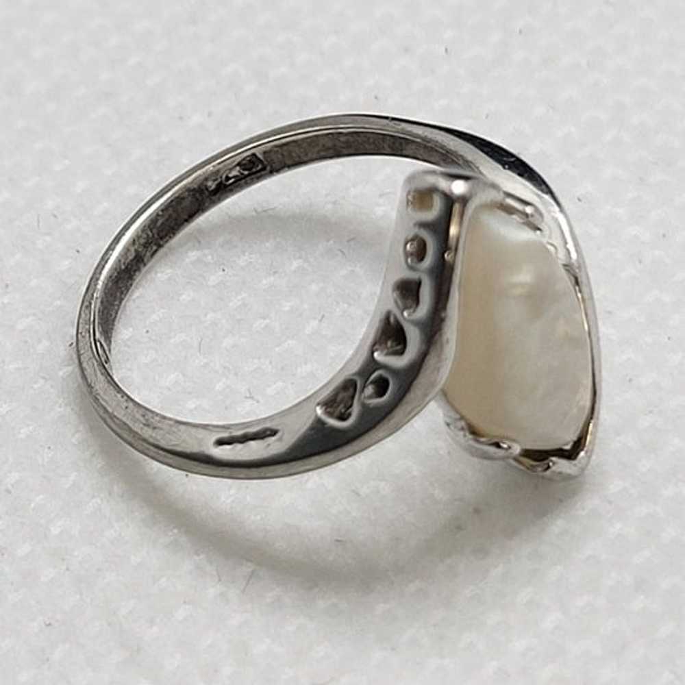 Vintage Mother of Pearl Marquise Ring 925 Sterlin… - image 5