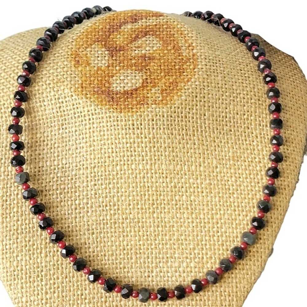 Vintage Heavy Glass Bead Necklace Red Black Women… - image 6