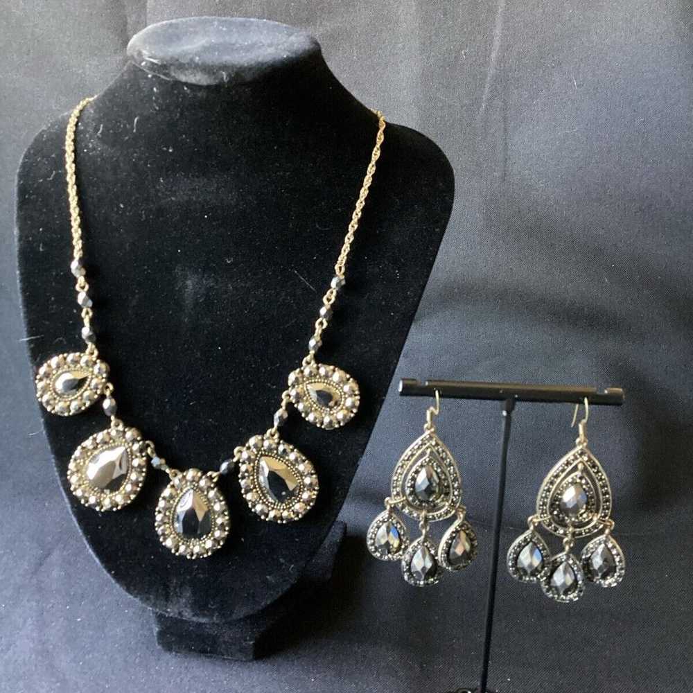 Vintage Nancy & Rise Matching Necklace and Earrin… - image 1