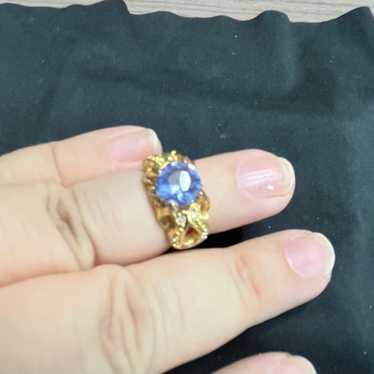 Gold tone ring - image 1