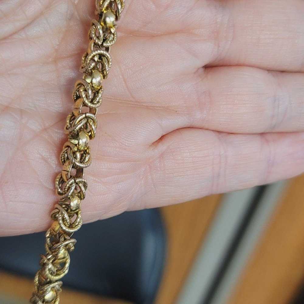 B252 Vintage Goldtone Special Chain Link Bracelet… - image 5