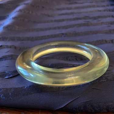 Lucite Clear Yelow Bangle