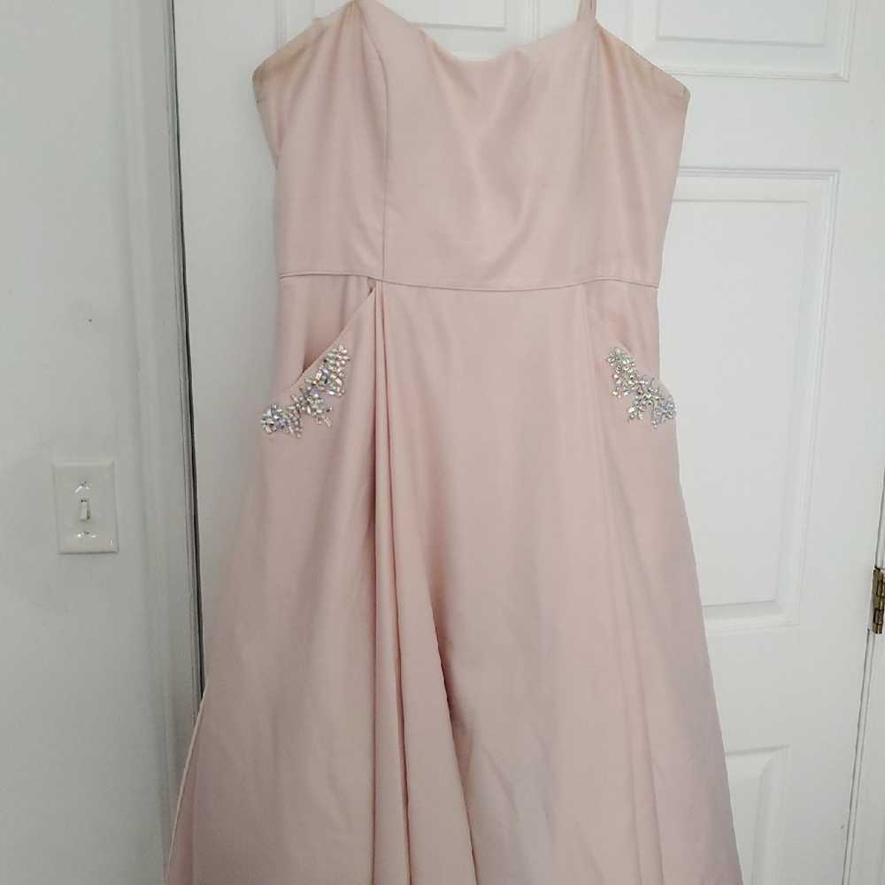 Blush sleeveless Prom dress - image 1