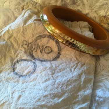 PONO VINTAGE RARE GOLD BANGLE - image 1