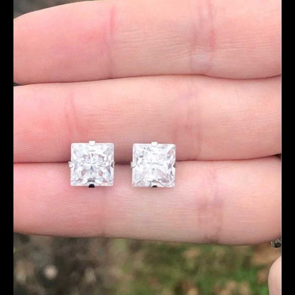18K WHITE gold diamond earrings - image 2