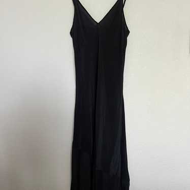 Aritzia Wilfred Boudoir 100% Silk Slip Dress