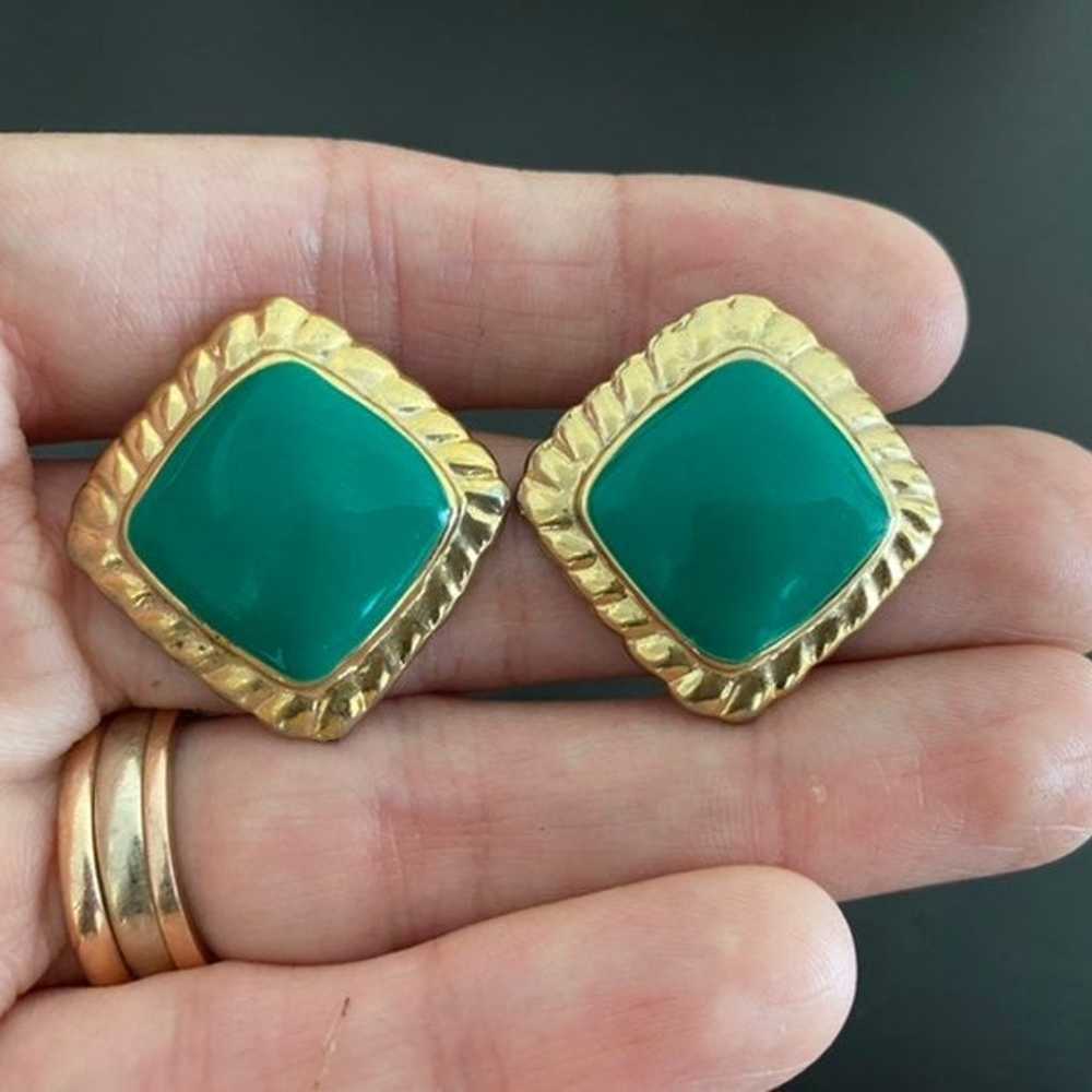 Real 80s gold & emerald earrings - image 3