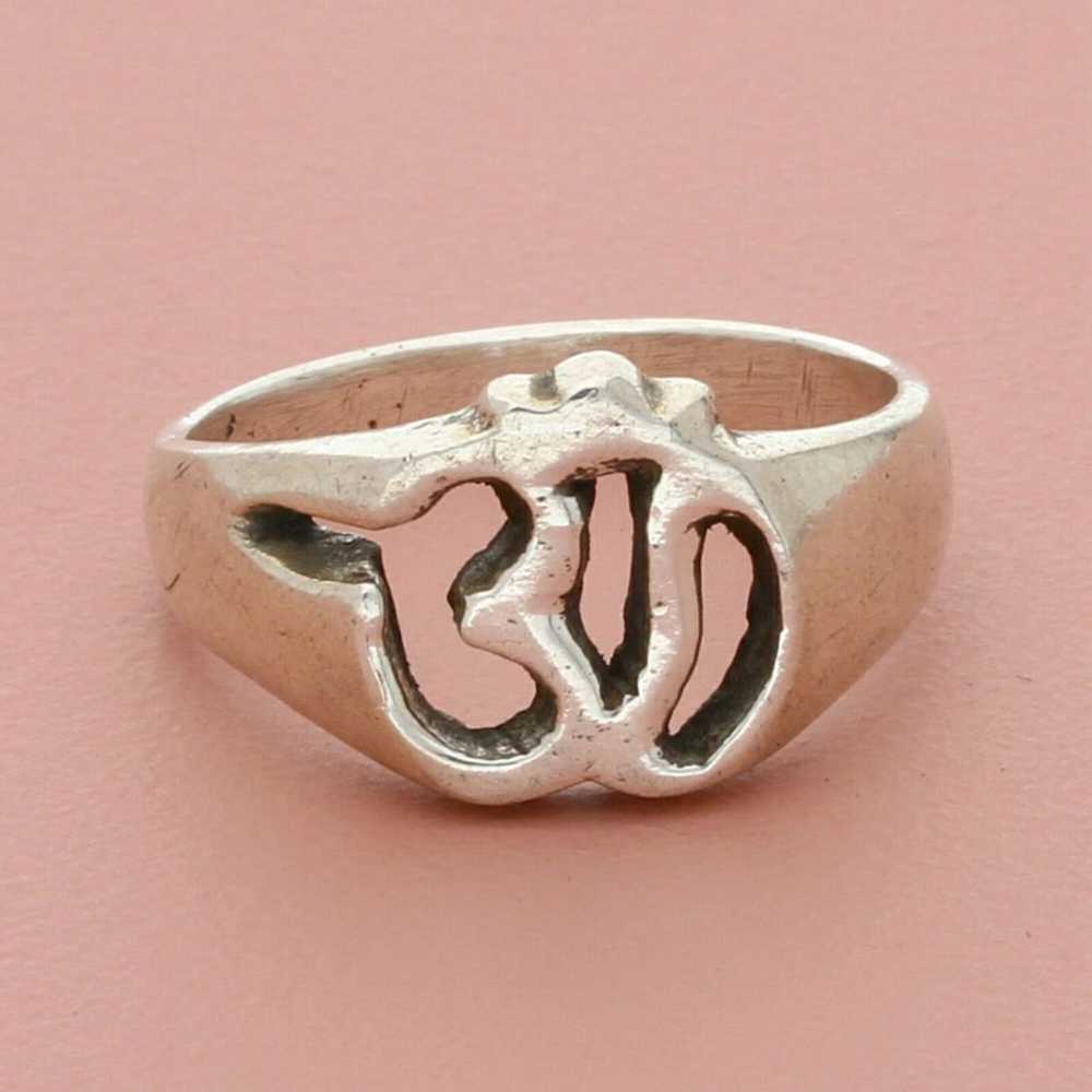 sterling silver vintage om sacred sound ring size… - image 1