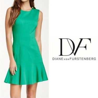 Diane Von Furstenberg Kelly Green Ponte Knit Fit … - image 1