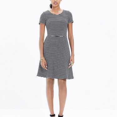 Madewell | Gallerist Dress in Stripe | Large