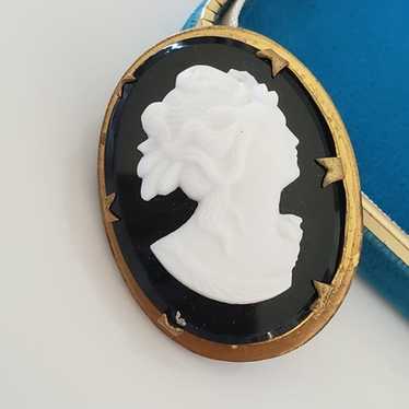 Vintage Gold Plated Black and White Stone Cameo B… - image 1