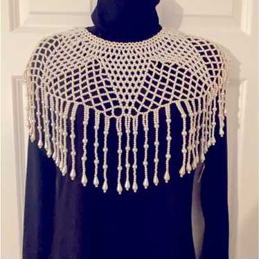 Vintage beaded fashion neck cowl. Pre-owned. Pleas