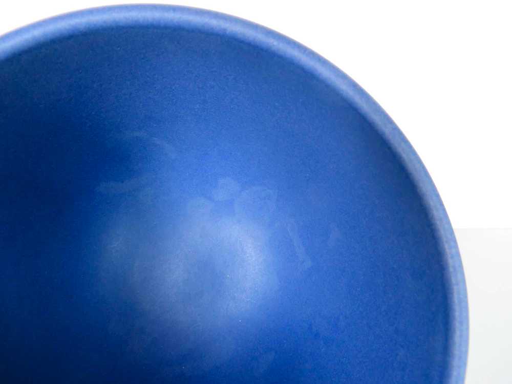 Heath Ceramics Deep Serving Bowl in Indigo - image 5