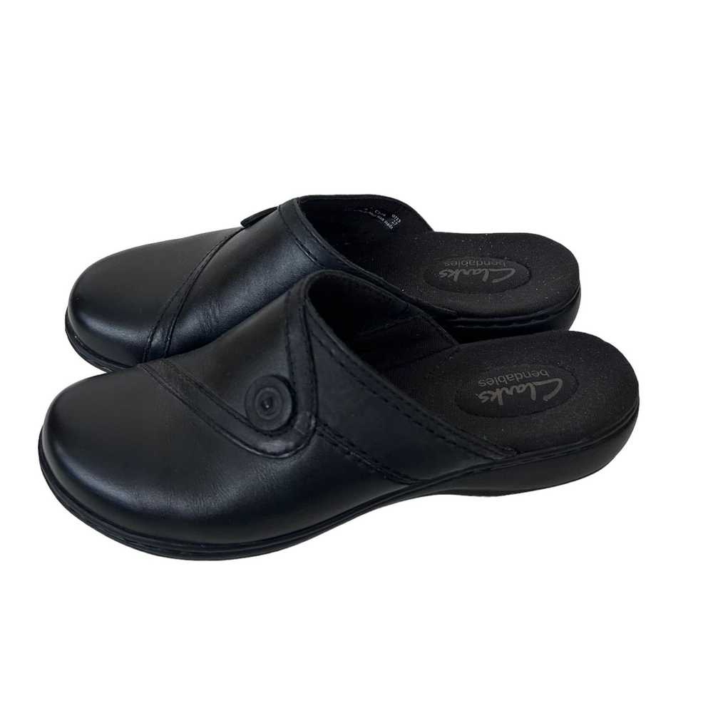 Clarks Clarks Bendables Black Leather Slip On Clo… - image 4