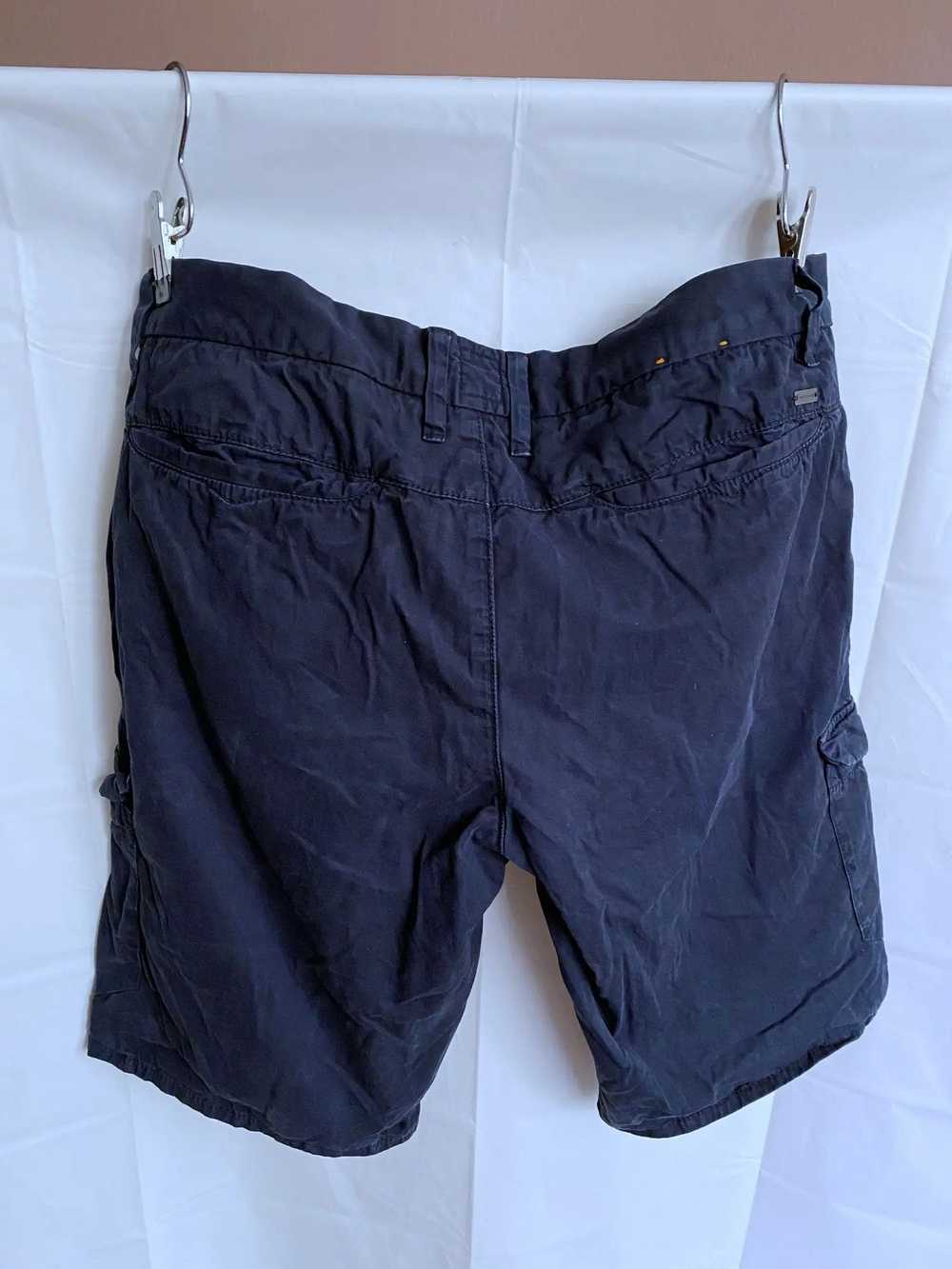 Hugo Boss Hugo Boss cargo shorts size 34R - image 2