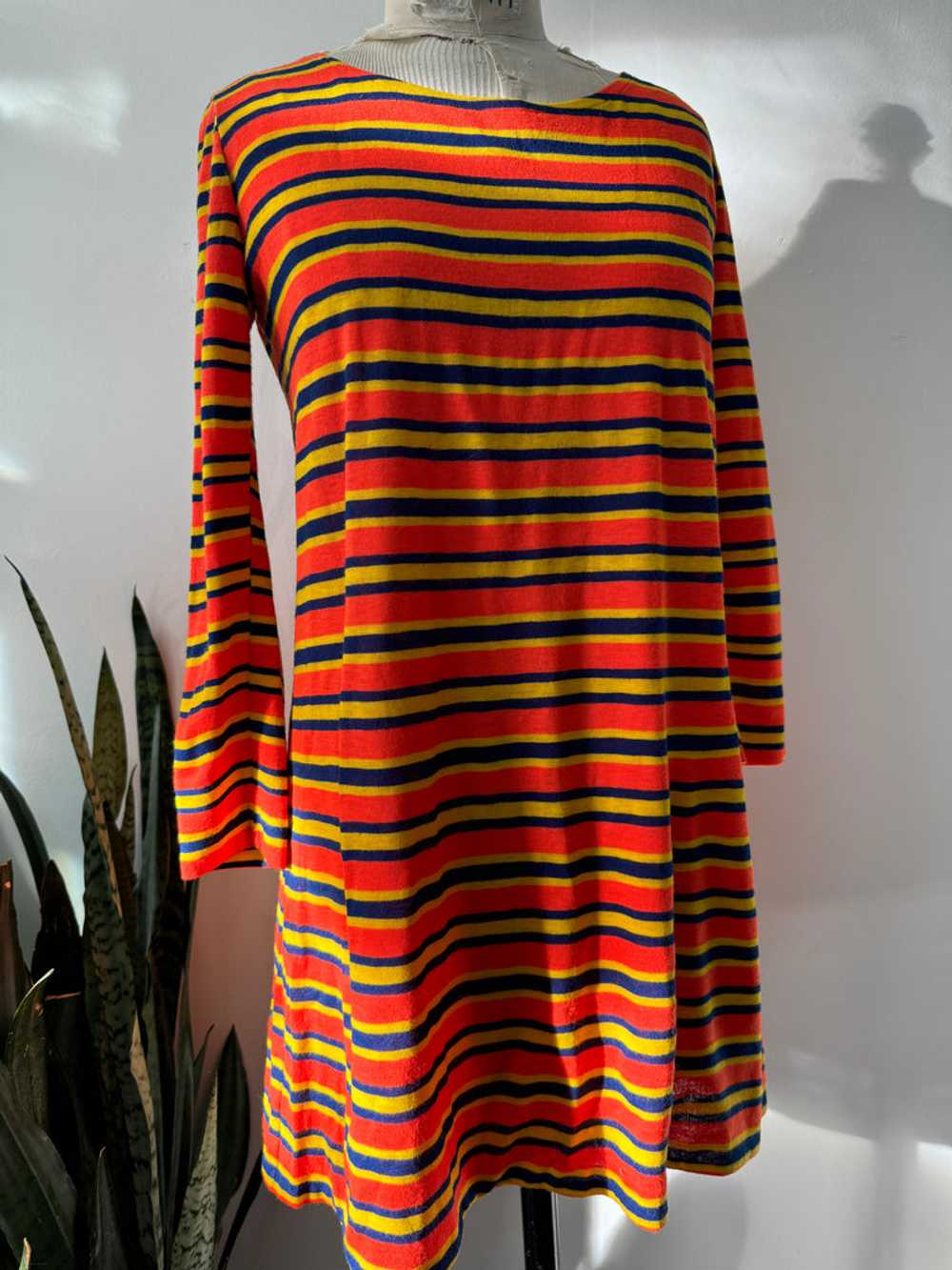 Vintage Modern Juniors Dress - image 4