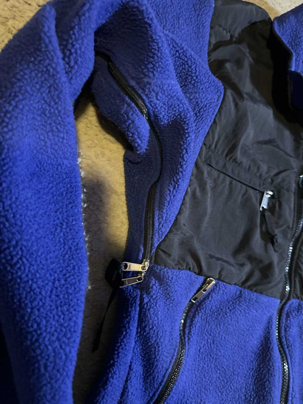 The North Face Vintage The North Face fleece jack… - image 2