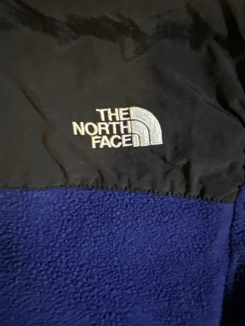 The North Face Vintage The North Face fleece jack… - image 7