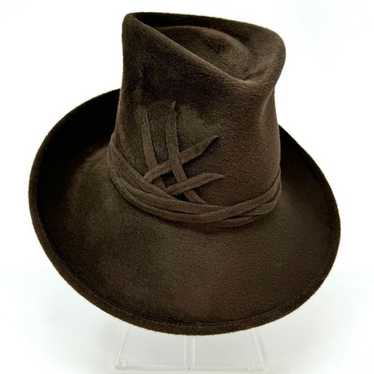 Philip Treacy - Gem
