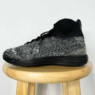 Nike NIKE Mens Lunar Magista II 2 Flyknit FC Socce