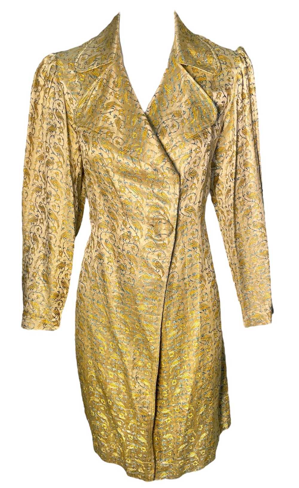 1930s Gold Lame Coat w/Woven Parrot Motif - image 1