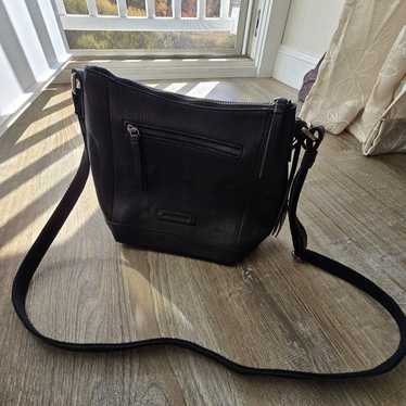 Lucky Brand leather Crossbody, like new!