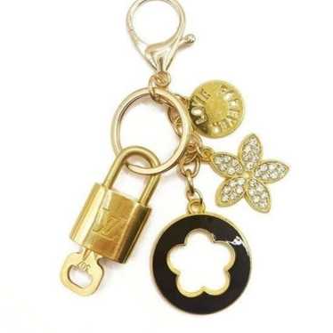 Louis Vuitton padlock and key with keychain