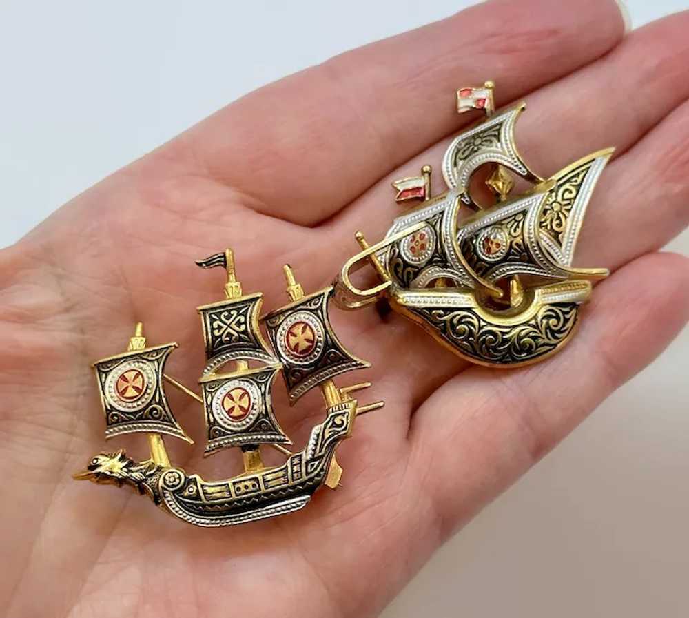 Damascene Brooches, Ship, Spain, Gold, Black, Vin… - image 2