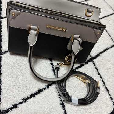 MICHAEL KORS Handbag Black and Gray