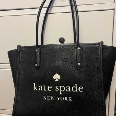 Kate on sale Spade Ella small tote k9390