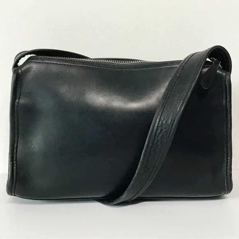 Authentic Vintage Coach Legacy Black Leather Zip … - image 1