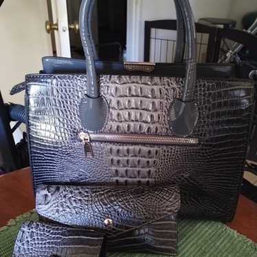 Faux leather crocodile women's handbag