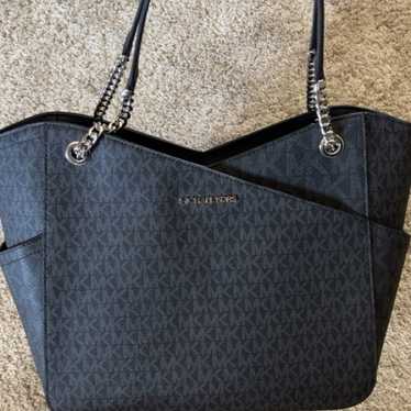 Michael Kors large jet set tote - image 1