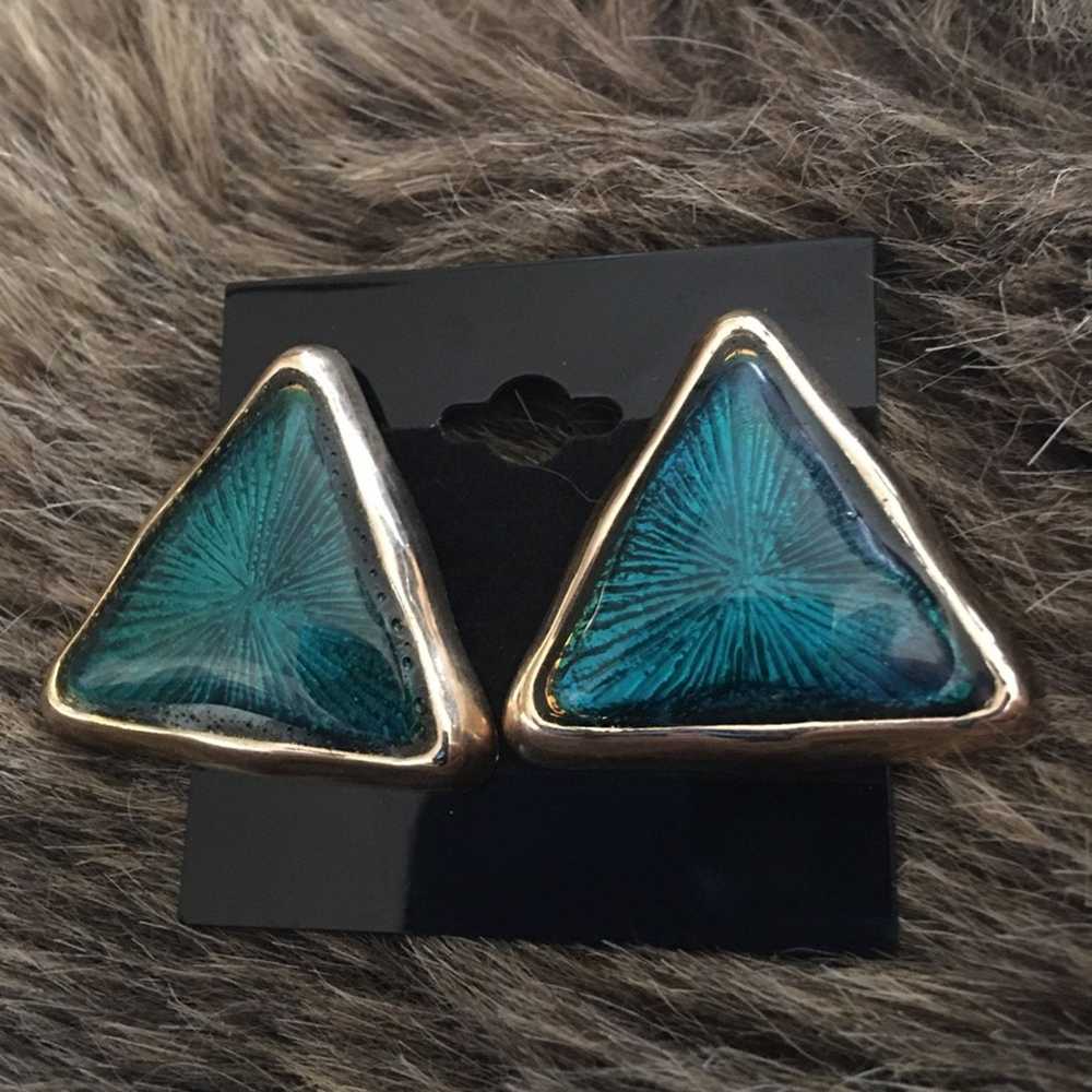 Vintage Vintage teal blue resin gold tone triangl… - image 2