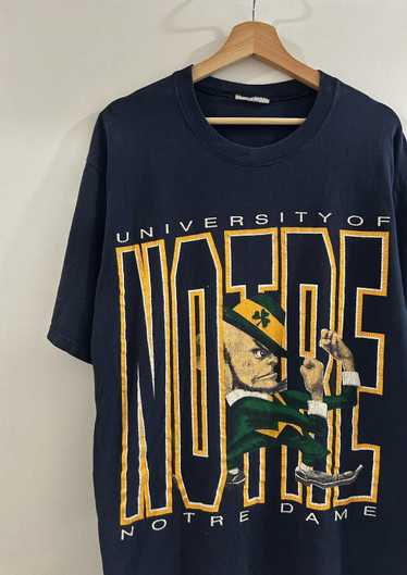 Vintage Vintage 90s Notre Dame Fighting Irish T-Sh