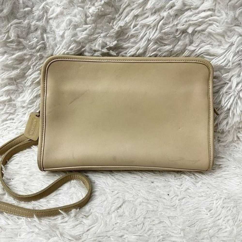 Coach Vintage 9814 Cream Leather Sutton Crossbody… - image 1