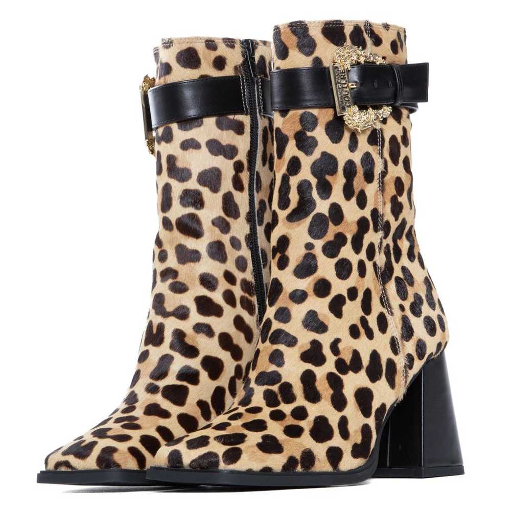 Versace Pony-style calfskin ankle boots - image 2