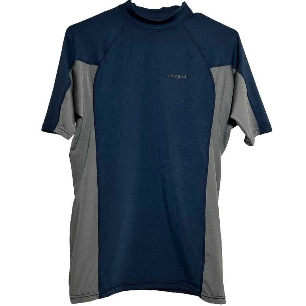 Patagonia Patagonia Rash Guard Sun Shirt UPF 50 Q… - image 1