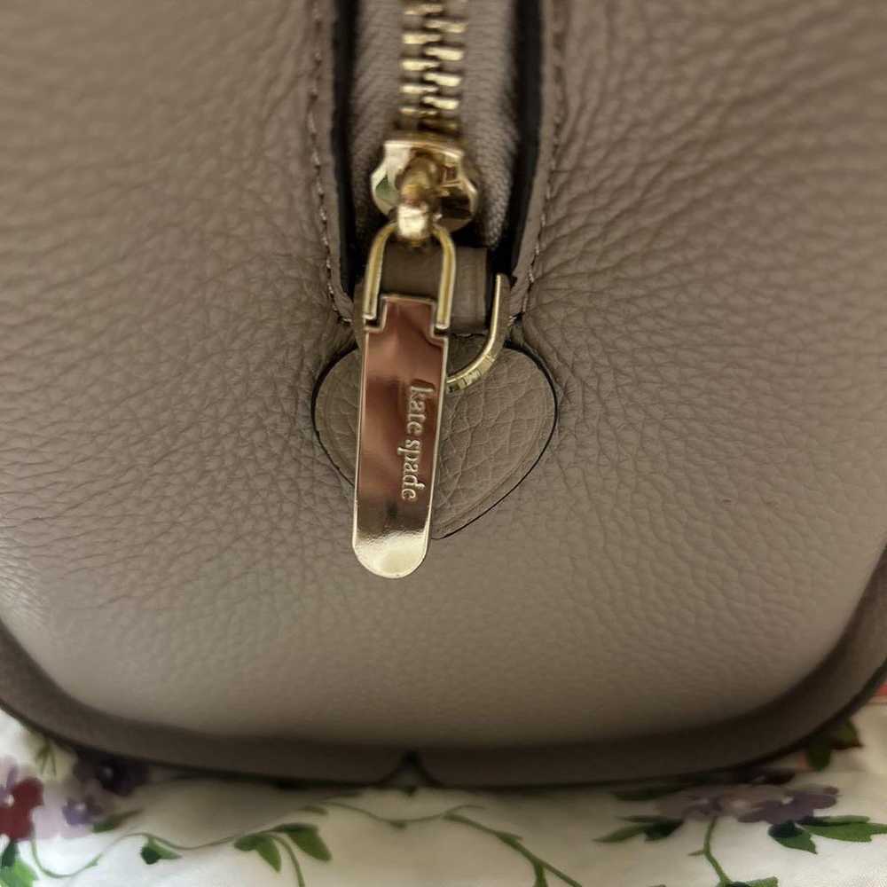 Kate Spade Knot Medium Crossbody Tote Warm Taupe - image 10