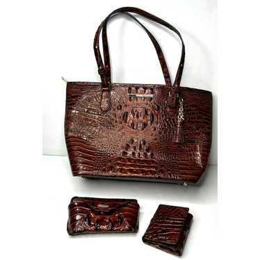 Brahmin Handbag Wallet And Cell Phone Wallet Incl… - image 1