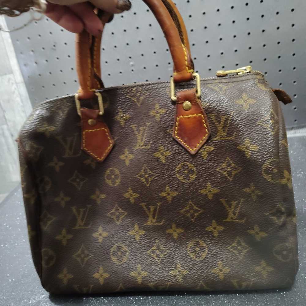 Vintage Authentic Louis Vuitton Speedy 25 - image 2