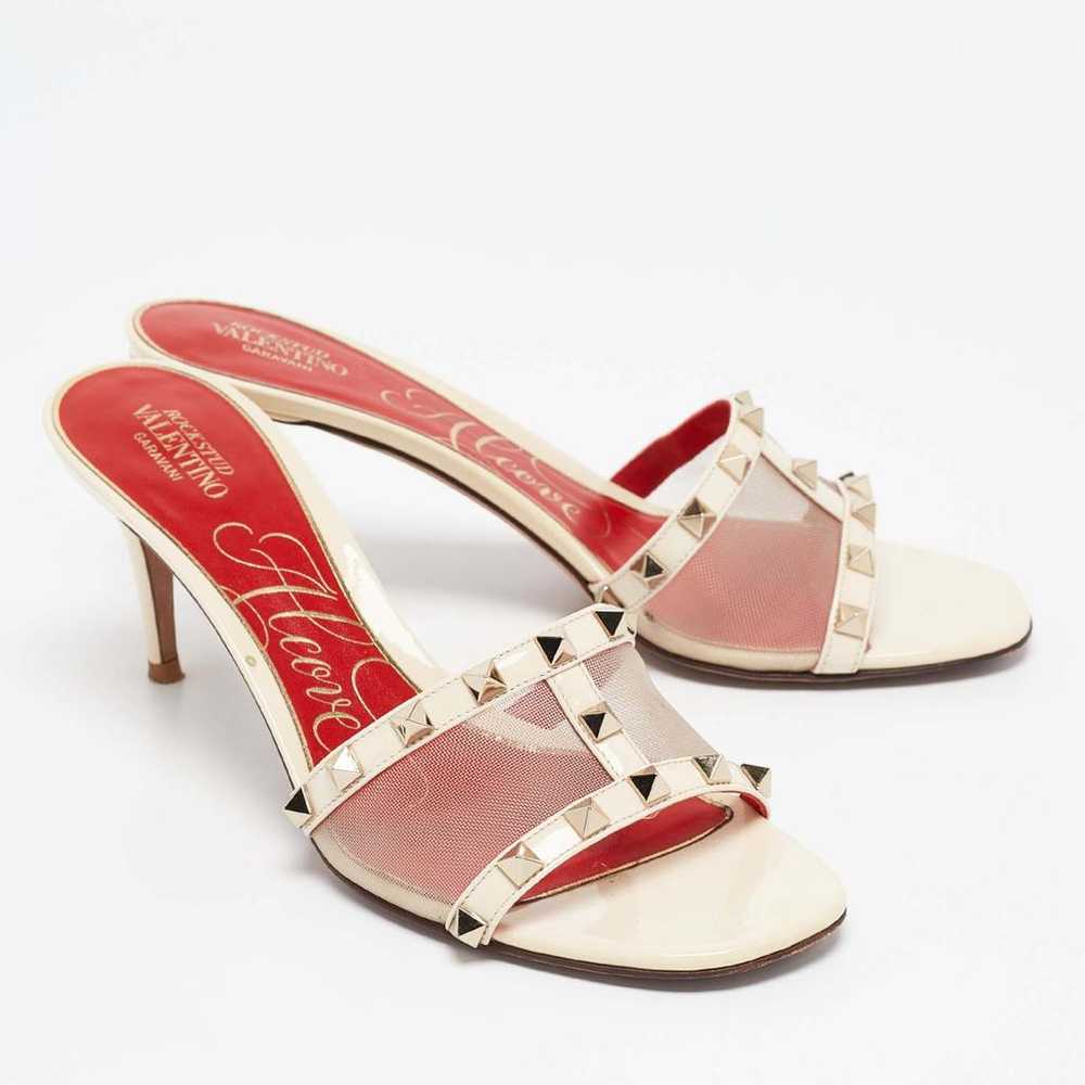 Valentino Garavani Patent leather sandal - image 3