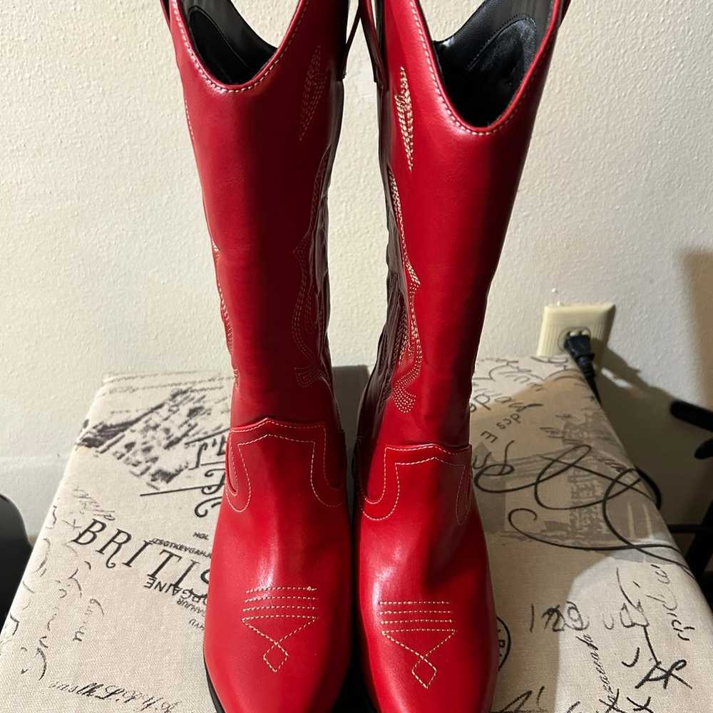 Red cowboy boots - image 3