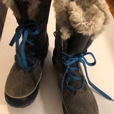 womens Sorel boots size 9