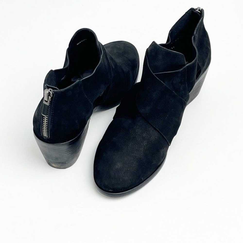 EILEEN FISHER Walt Black Leather Side Cutout Cros… - image 10