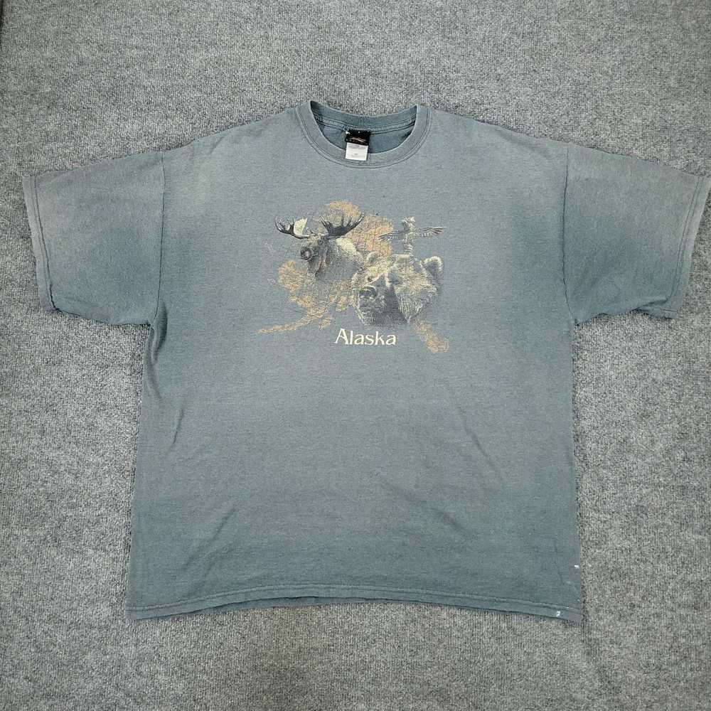 Vintage Gray Alaska Outdoor Nature Graphic Short … - image 1